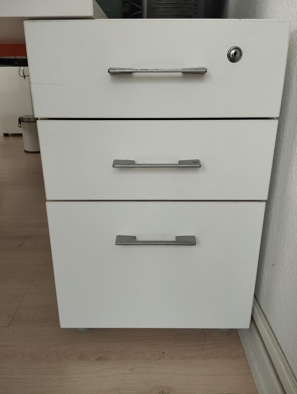 Ofis Mobilyası